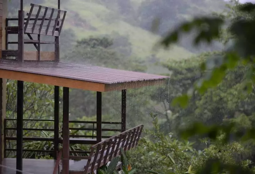 Hotelli Phuzai Kaew Resort