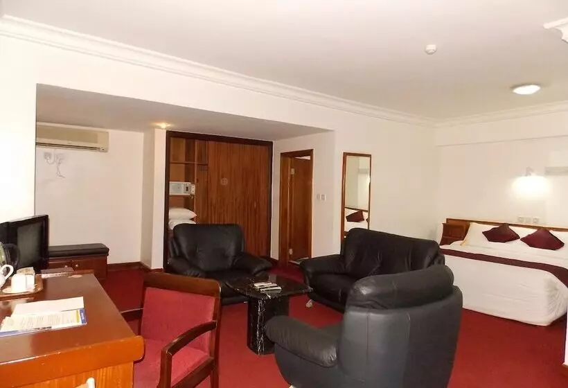 Reiz Continental Hotel Abuja