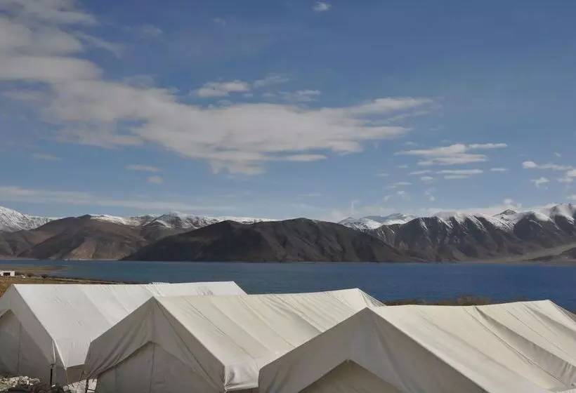 ホテル The Ladakh Camp