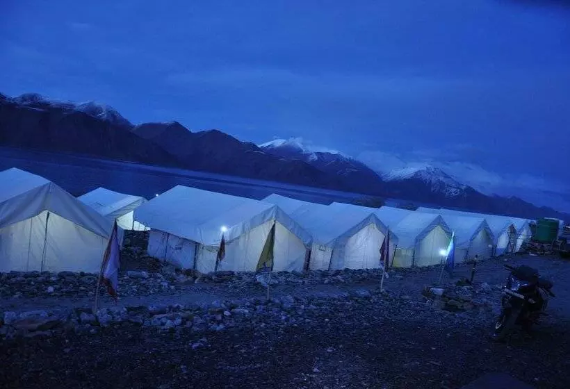 ホテル The Ladakh Camp