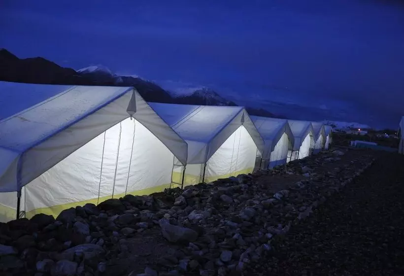 ホテル The Ladakh Camp