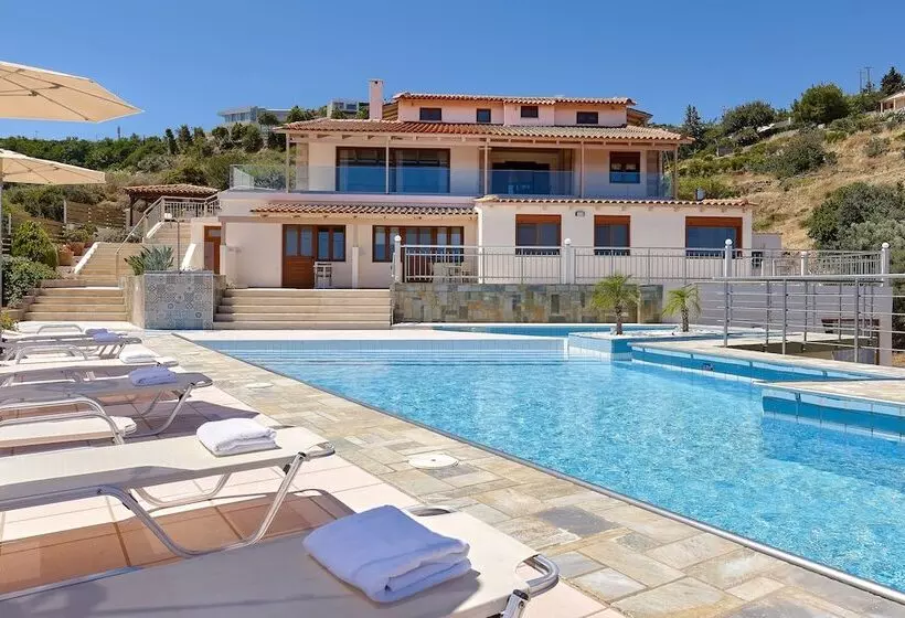 Keramos Villa & Apartments