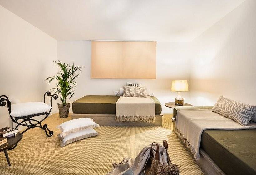 Malibu Studios   Elegant & Cosy