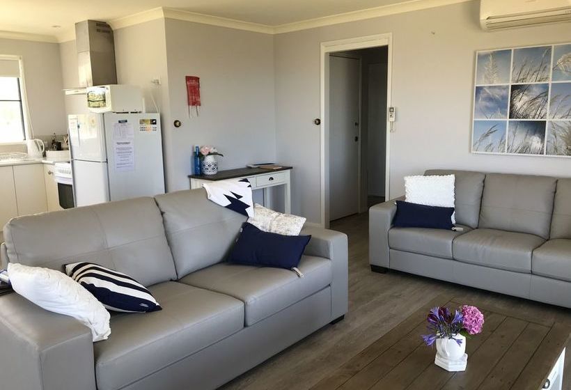 Omaroo Cottage Bruny Island