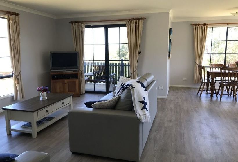 Omaroo Cottage Bruny Island