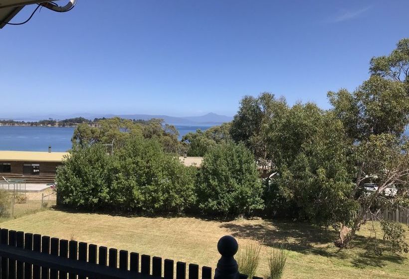 Omaroo Cottage Bruny Island