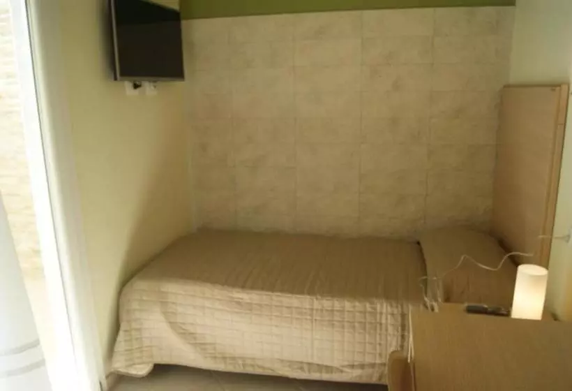 Majatalo Guest House Golfo Xifonio