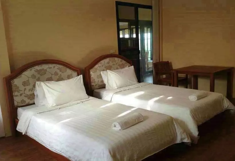 ペンション Krisawan Resort