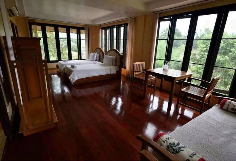 ペンション Krisawan Resort