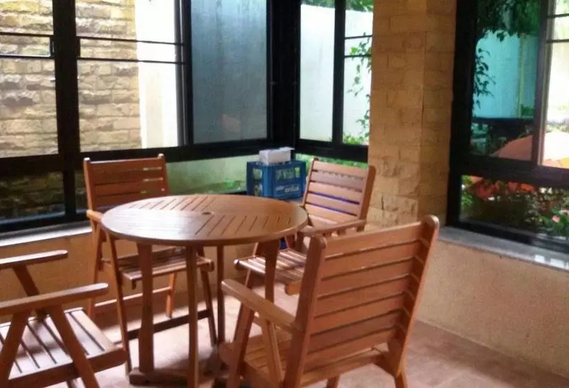 ペンション Krisawan Resort