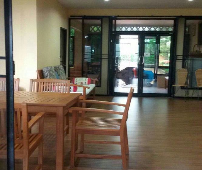 Pensión Krisawan Resort