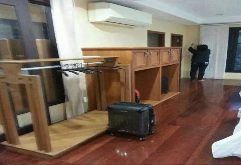 ペンション Krisawan Resort