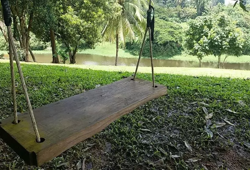 ペンション Krisawan Resort