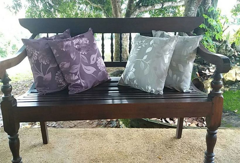 Pensjonat Krisawan Resort