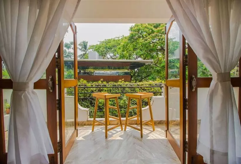 ペンション Oyo 11901 Home Bikers Paradise 2bhk Candolim