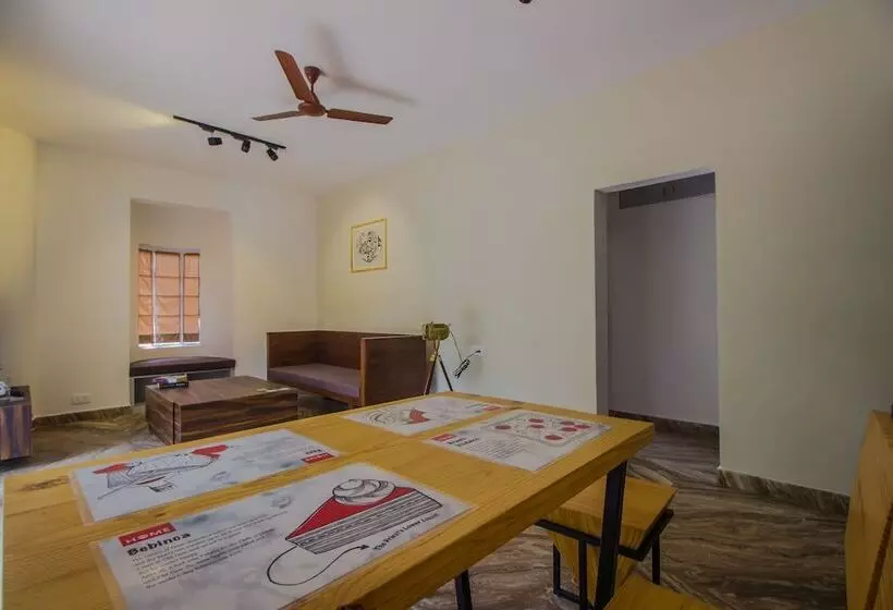 ペンション Oyo 11901 Home Bikers Paradise 2bhk Candolim