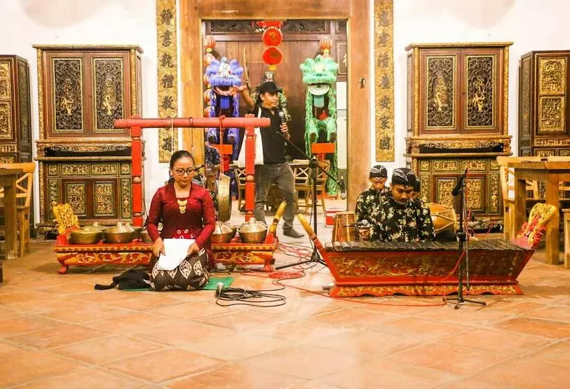 Majatalo Tiongkok Kecil Heritage Lasem