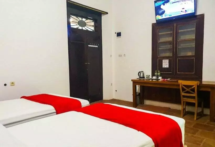 Majatalo Tiongkok Kecil Heritage Lasem