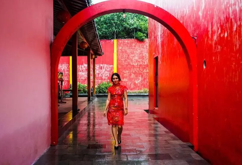 Majatalo Tiongkok Kecil Heritage Lasem