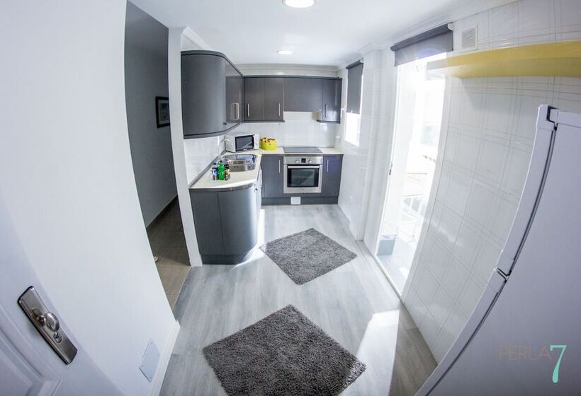 Perla Seven Apartments