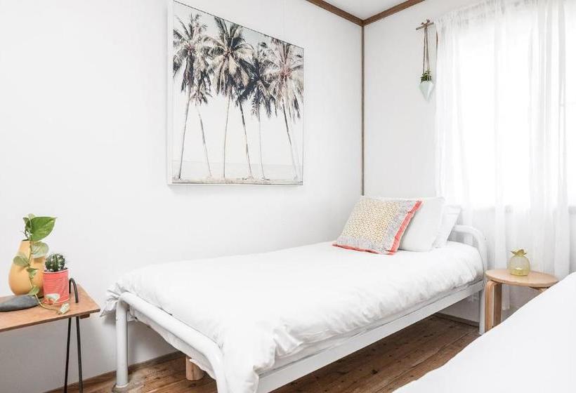 A Perfect Stay A Frame