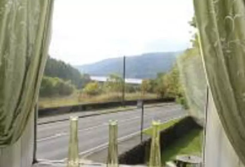 The Ladybower Inn