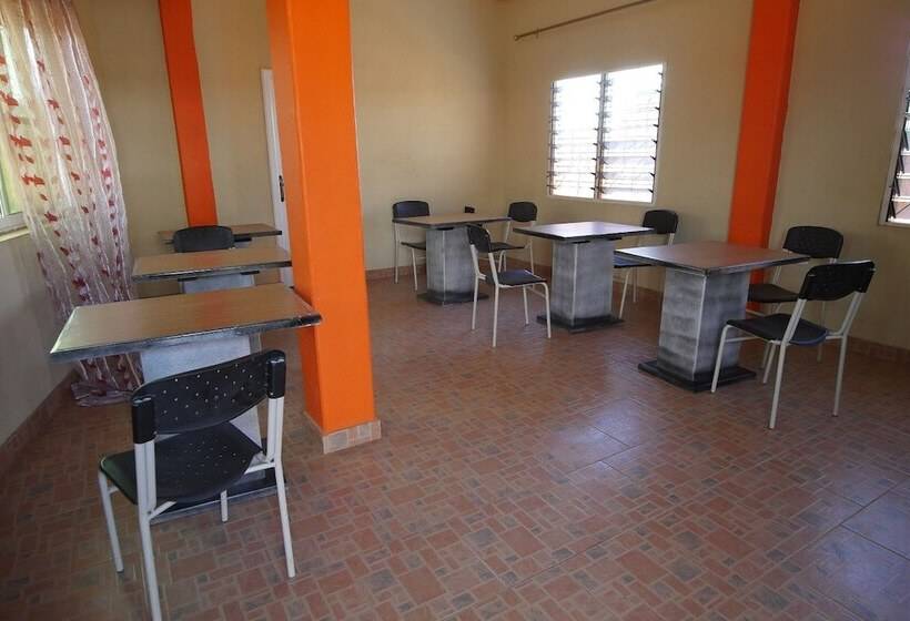 مبيت وإفطار Kofi Appiah Lodge