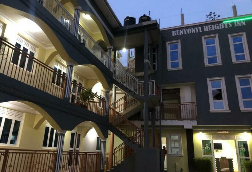 Bunyonyi Heights Inn