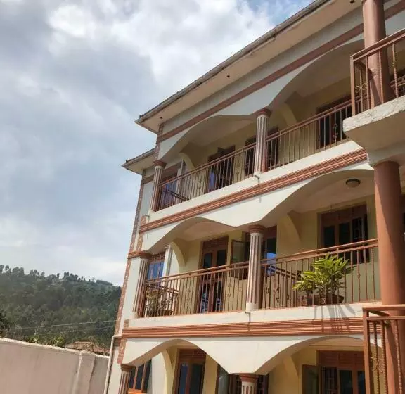 Bunyonyi Heights Inn