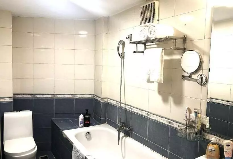 A25 Hotel   96 Hai Bà Trưng