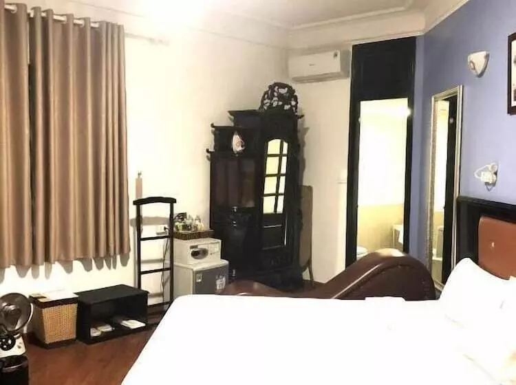 A25 Hotel   96 Hai Bà Trưng