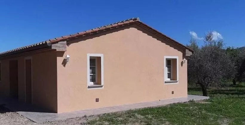 هتل Agriturismo Pretenzano
