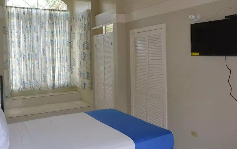 هتل Ayurveda Resort