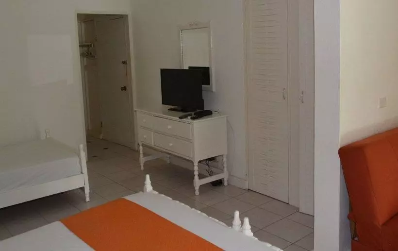 هتل Ayurveda Resort