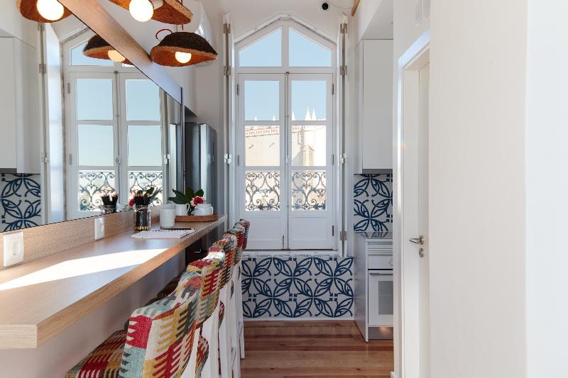 هتل Heaven Inn Suites & Terrace