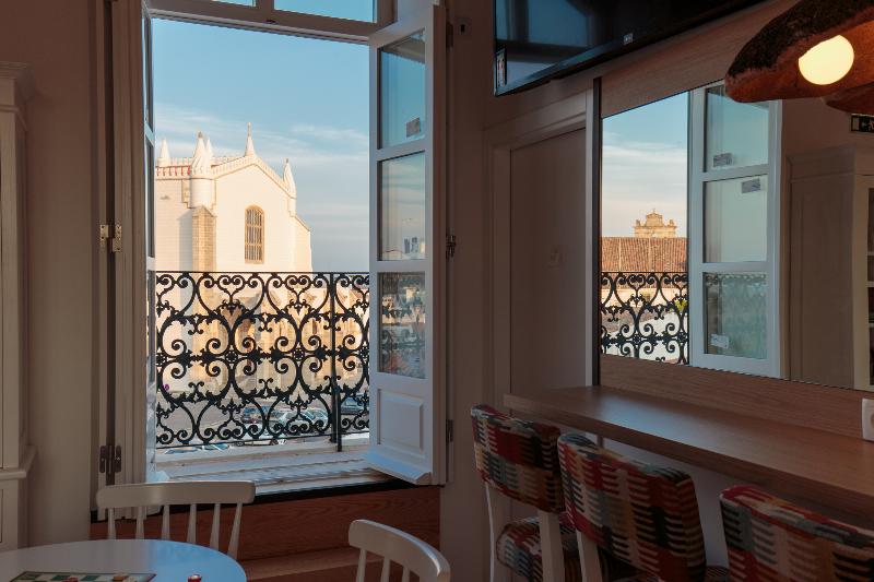 هتل Heaven Inn Suites & Terrace