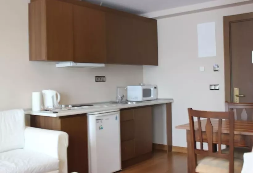 ホテル Ottoman Suites