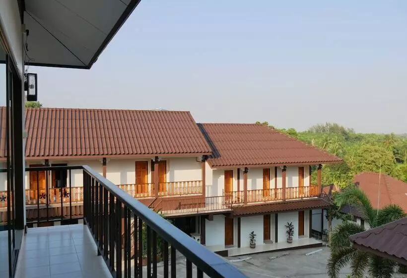 ホテル Pattana Resort