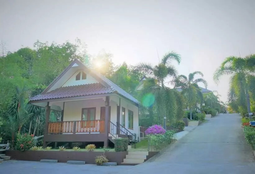 ホテル Pattana Resort