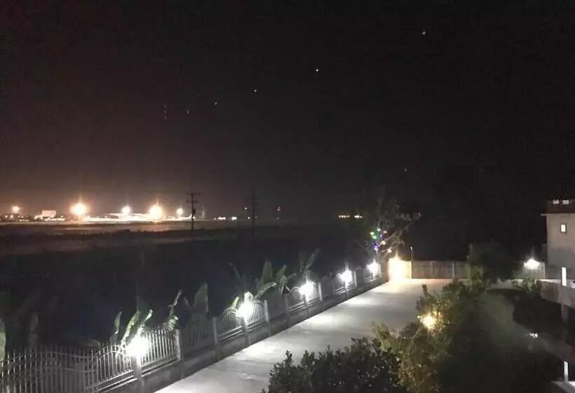 ホテル Rung Chiangrai Resort