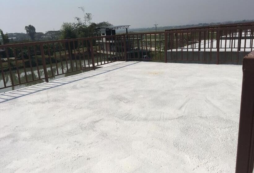 Szálloda Rung Chiangrai Resort