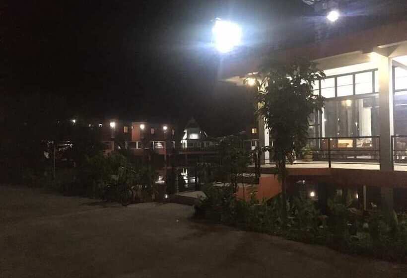 Szálloda Rung Chiangrai Resort