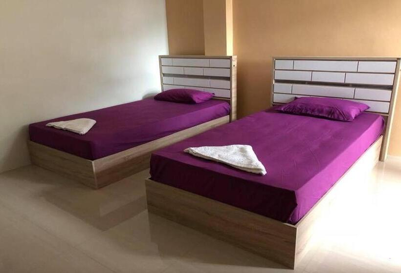 בית מלון כפרי Chula House