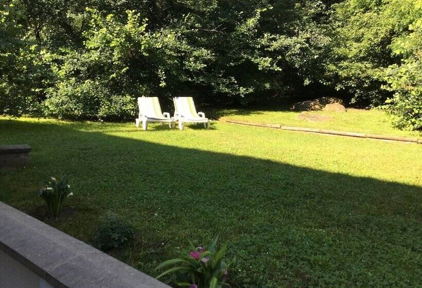 פנסיון Au Petit Nid De Valaine