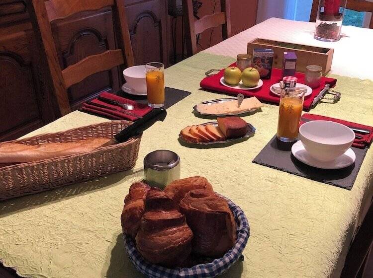 פנסיון Au Petit Nid De Valaine