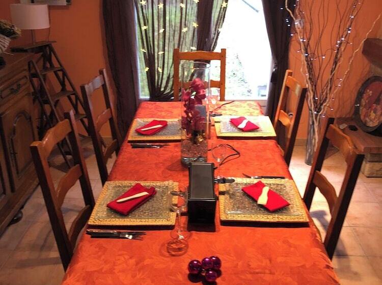 פנסיון Au Petit Nid De Valaine