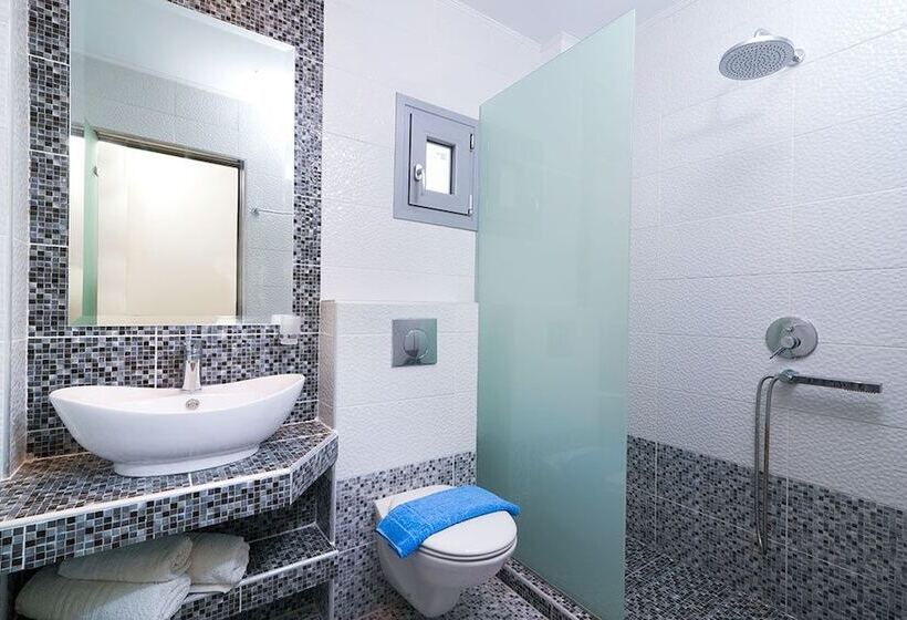 פנסיון Lena Apartments