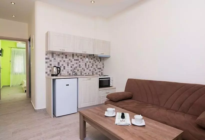 ペンション Lena Apartments