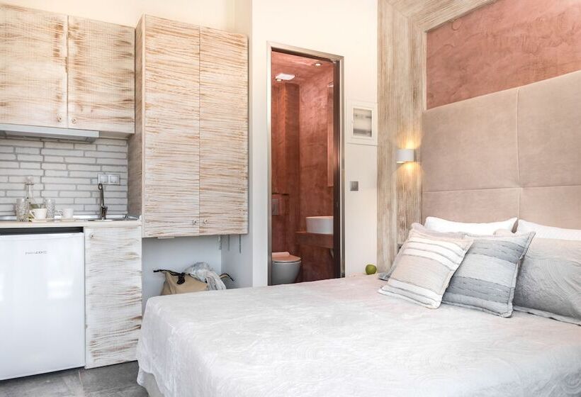 פנסיון Lena Apartments