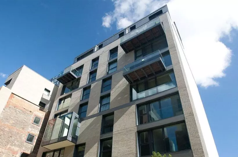 Cleyro Serviced Apartments   Finzels Reach